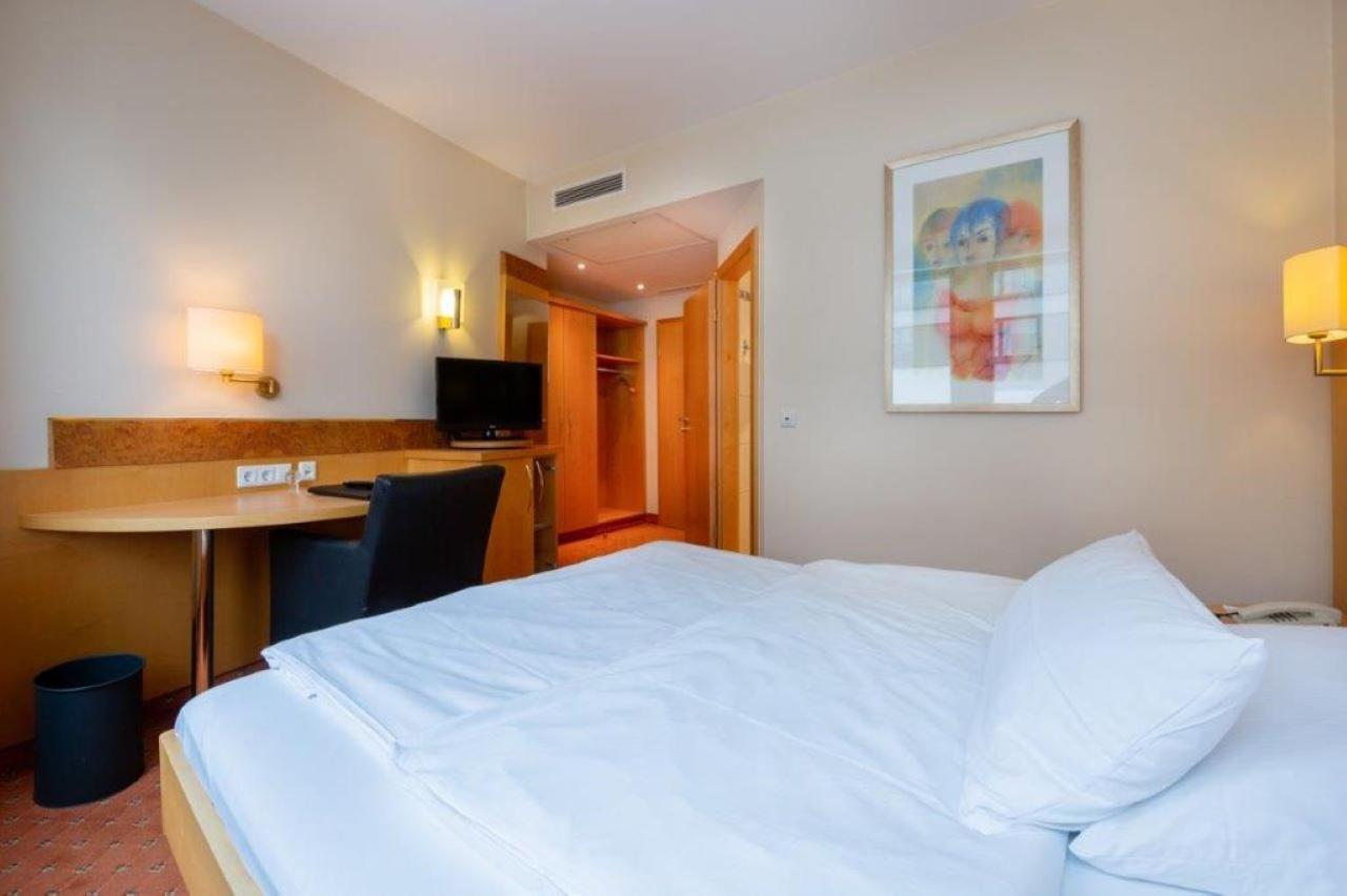 שטוטגרט Kronenhotel מראה חיצוני תמונה