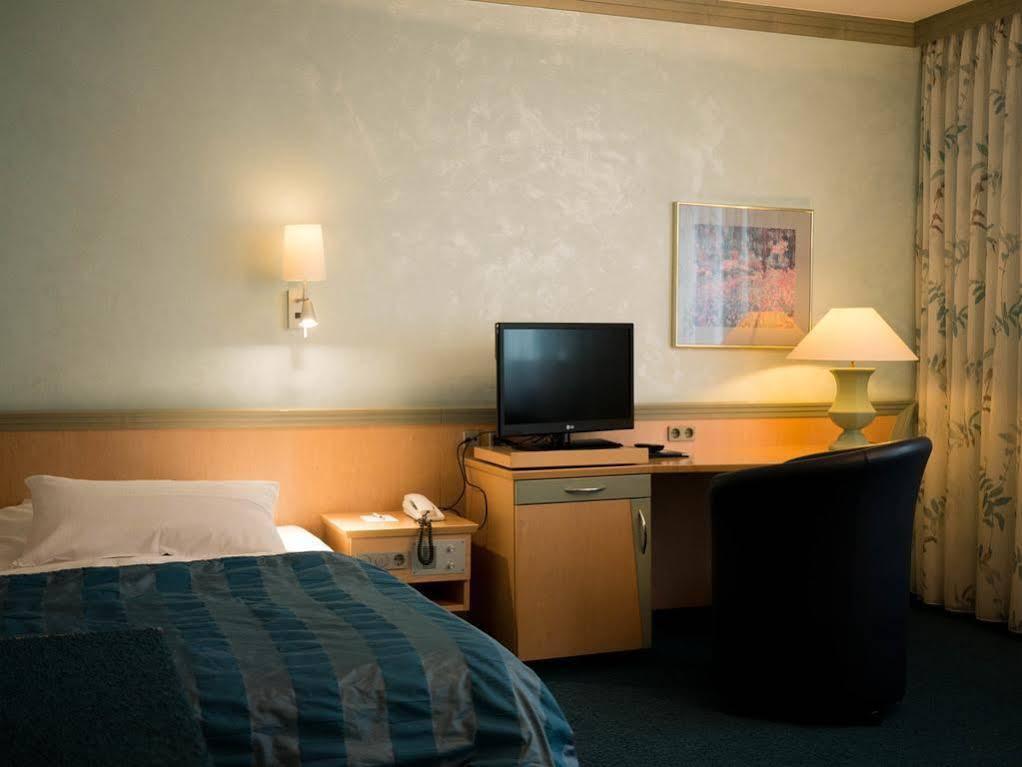 שטוטגרט Kronenhotel מראה חיצוני תמונה